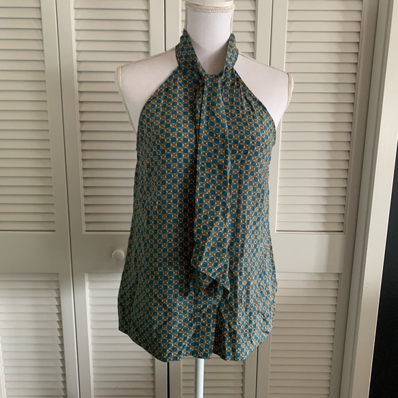 Anthropologie Tops - Anthropologie Girls from Savoy Sleeveless Silk Top